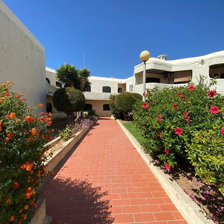 Peaceful & Spacious Apt With Parking & Queen Bed Καρβοέιρο Εξωτερικό φωτογραφία